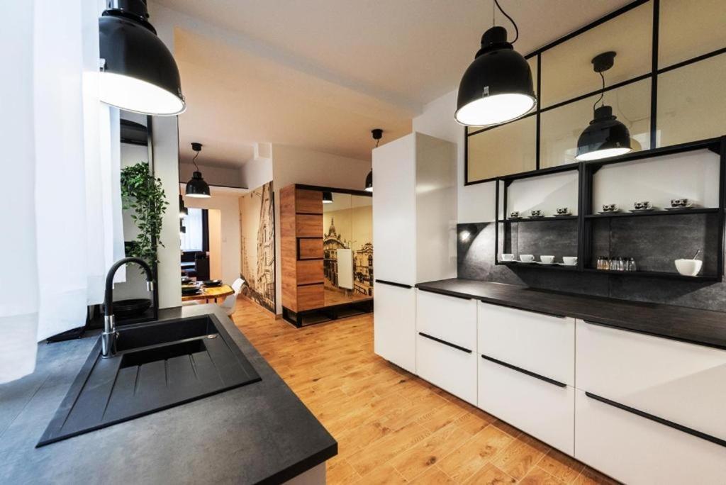 Appartement Apartament Loft à Bielsko-Biała Extérieur photo